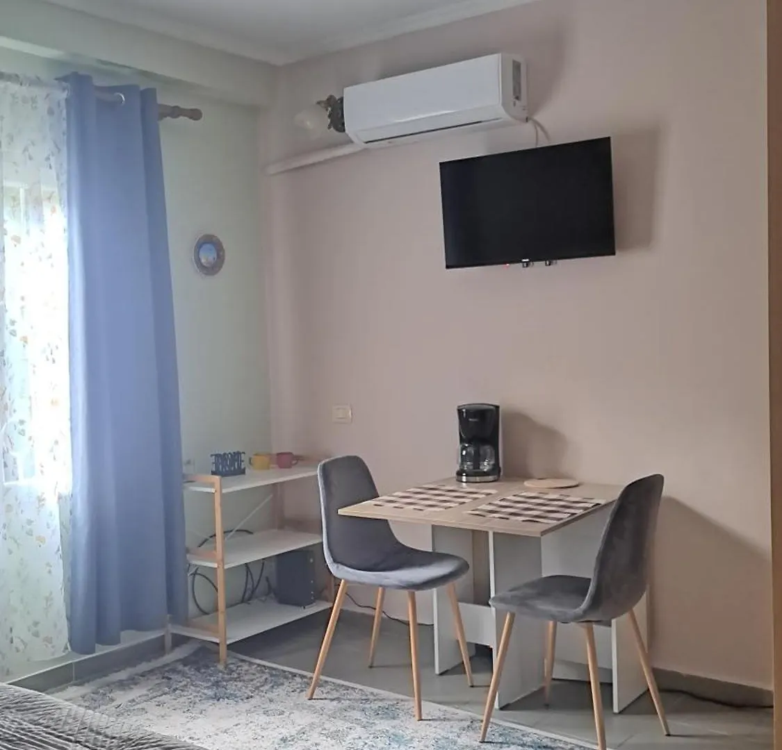 Morfeas Guest House Tirana 0*,